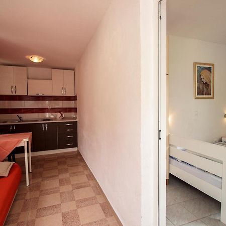 Mrkonjic Branko & Marija Apartmani أوميس المظهر الخارجي الصورة