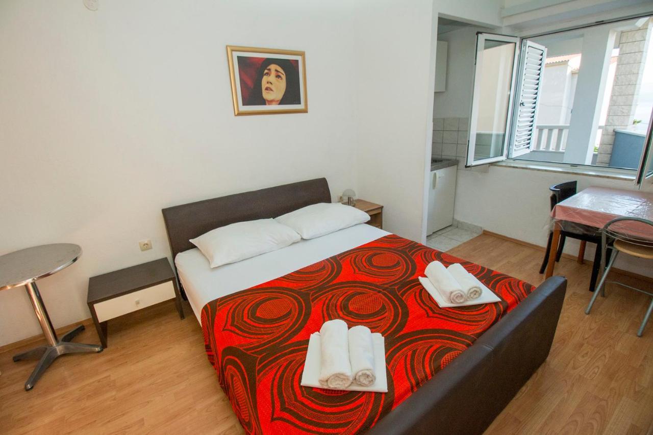 Mrkonjic Branko & Marija Apartmani أوميس المظهر الخارجي الصورة