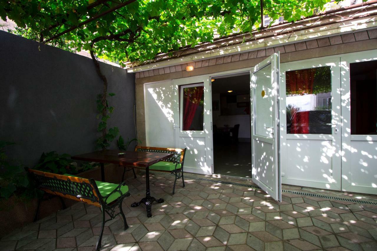 Mrkonjic Branko & Marija Apartmani أوميس المظهر الخارجي الصورة