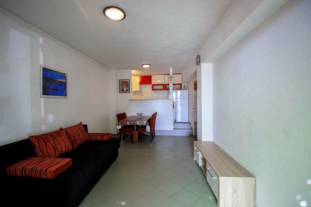Mrkonjic Branko & Marija Apartmani أوميس المظهر الخارجي الصورة