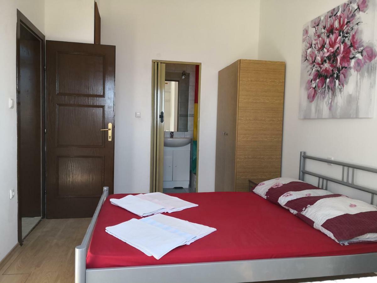 Mrkonjic Branko & Marija Apartmani أوميس المظهر الخارجي الصورة